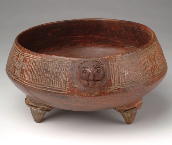 Tripod bowl with incised band