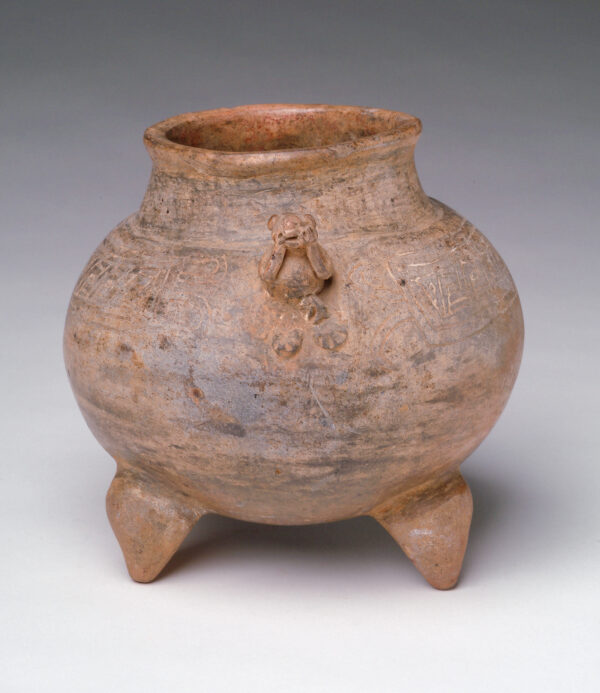 Round bowl shape with three bulbous feet.