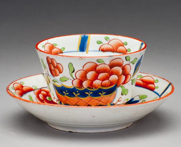 Gaudy Dutch cup in the War Bonnet pattern