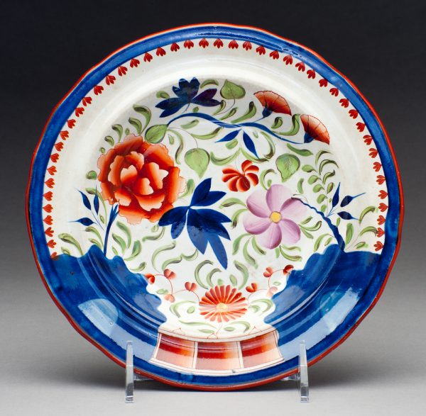 Gaudy Dutch dish in the Double Rose pattern