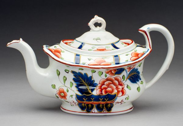Gaudy Dutch teapot in the War Bonnet pattern