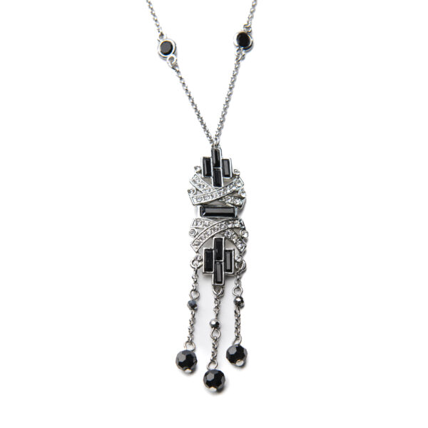 Art Deco-inspired necklace in black and white